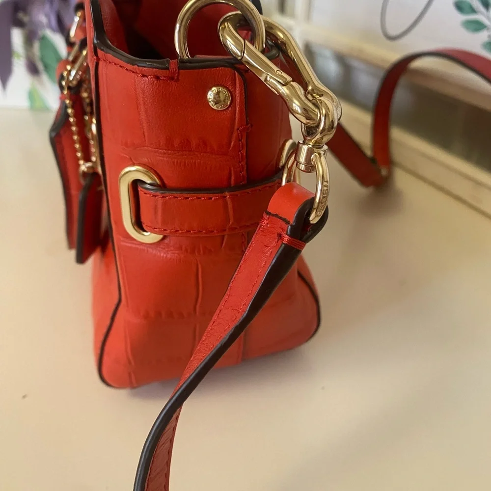 Coach Red Coral Croc-Embossed Leather Bag with Crossbody Strap